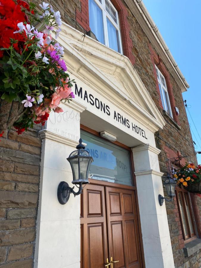 The Masons Arms Hotel Bridgend  Dış mekan fotoğraf