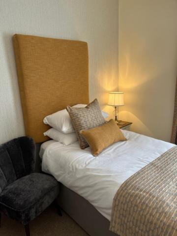The Masons Arms Hotel Bridgend  Dış mekan fotoğraf